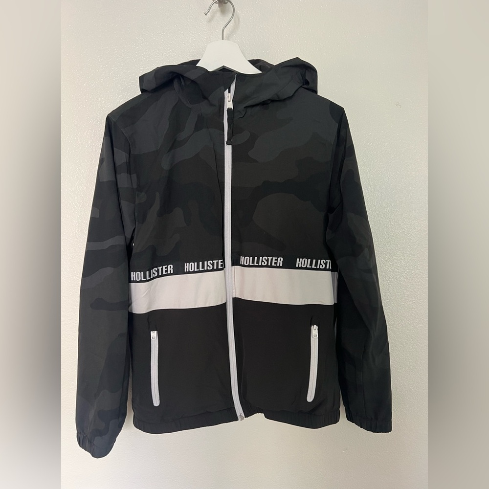 Hollister Dark Camo Windbreaker